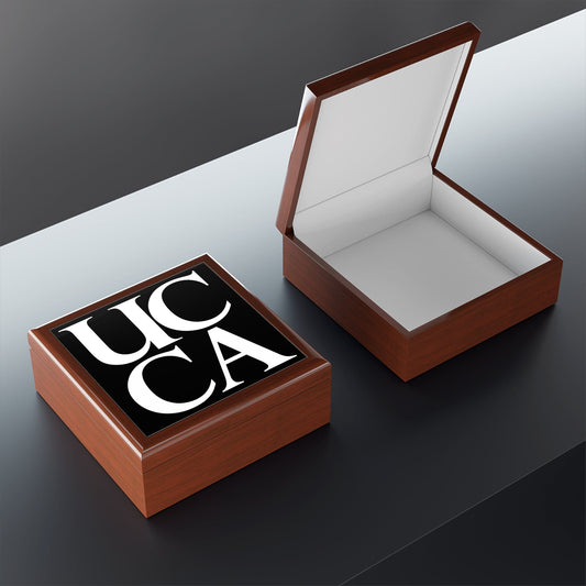 Bold and Elegant: UCCA Jewelery Box Golden Oak / One size Home Decor