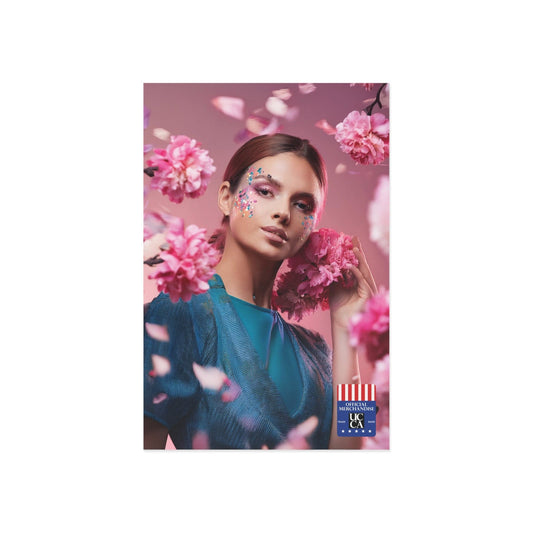 Fine Art Postcard: Beauty in Bloom 🌸 - 2 sizes available 6" x 4" / 1 pc / Glossy Paper products