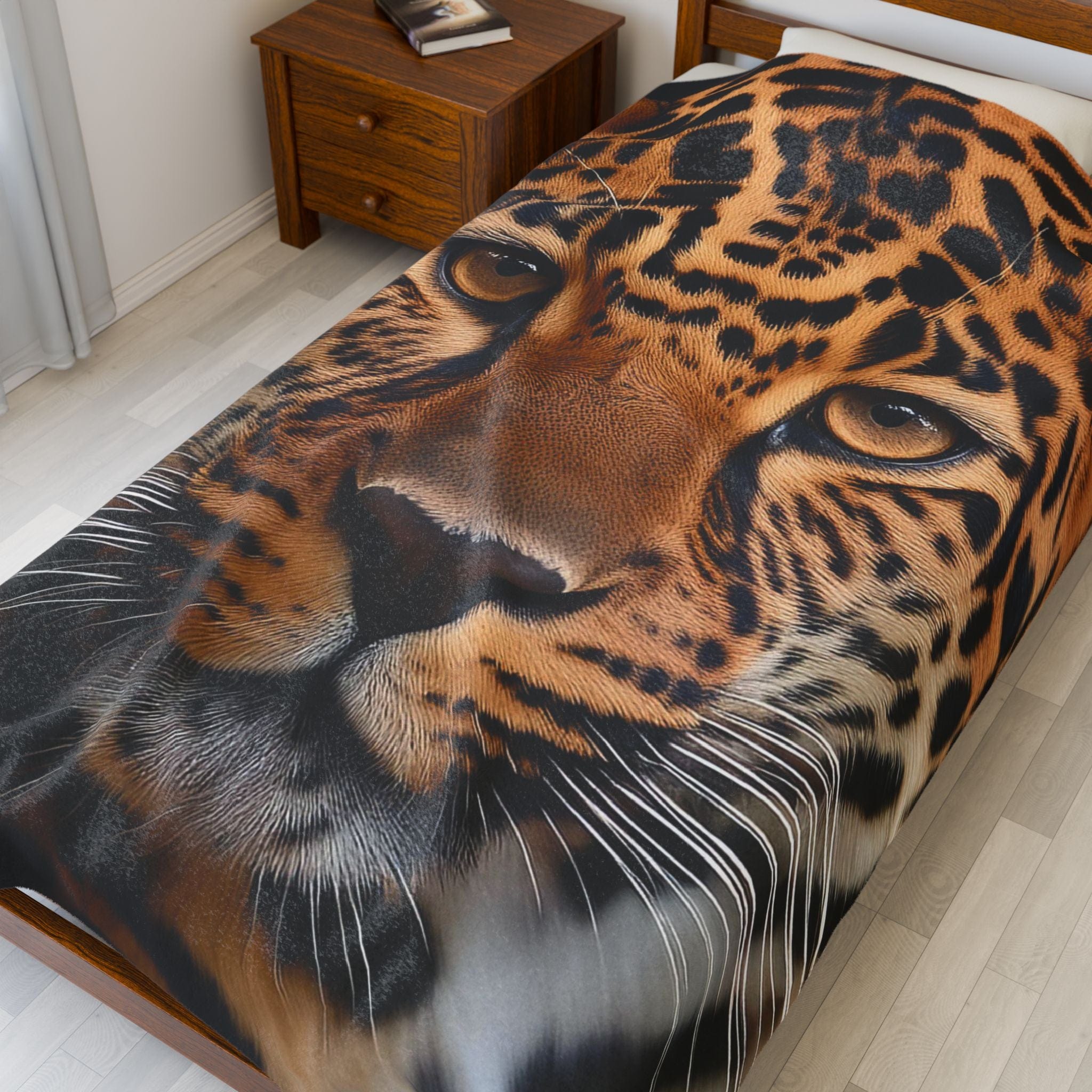 Lounge King Leopard Face Plush Blanket All Over Prints
