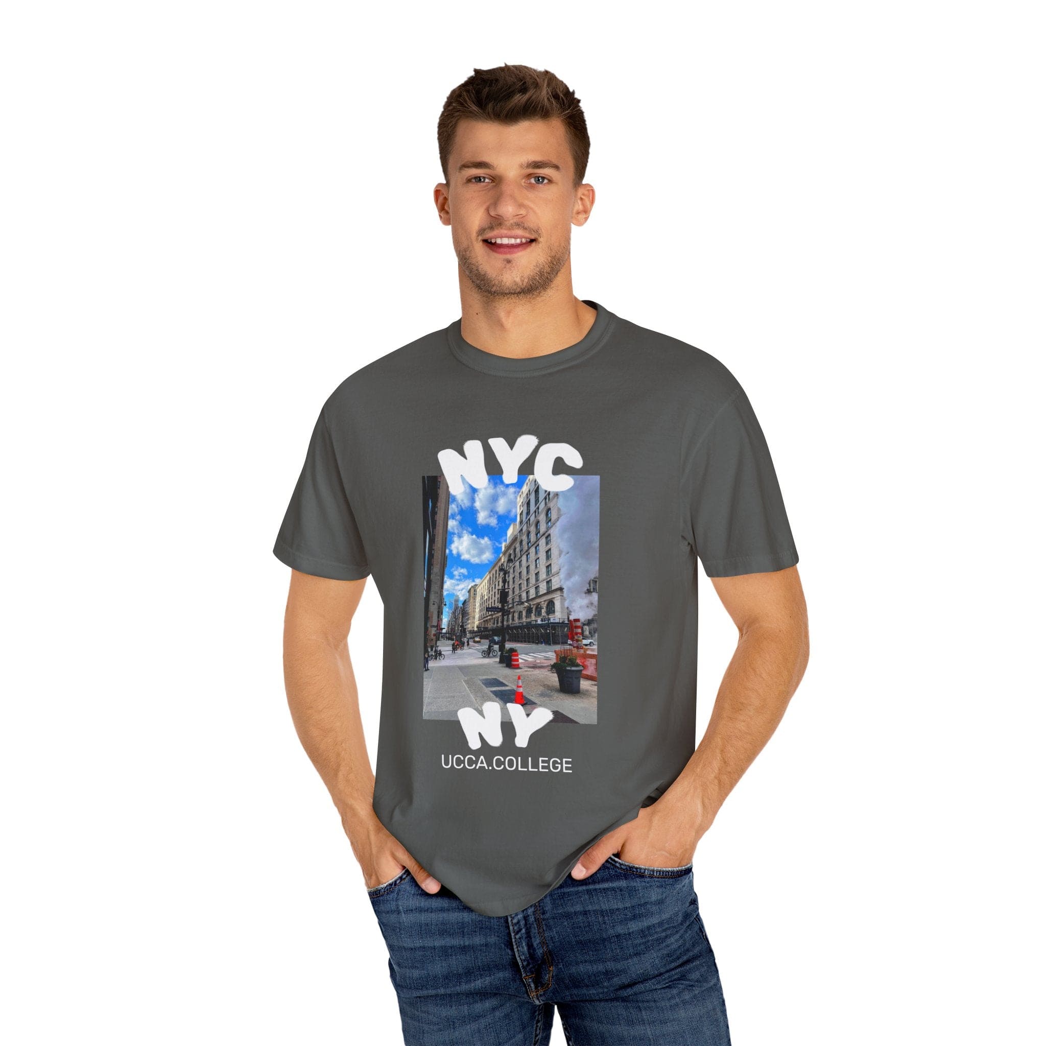 Madison Ave Steam – NYC Street Scene Tee - Mens Pepper / S T-Shirt