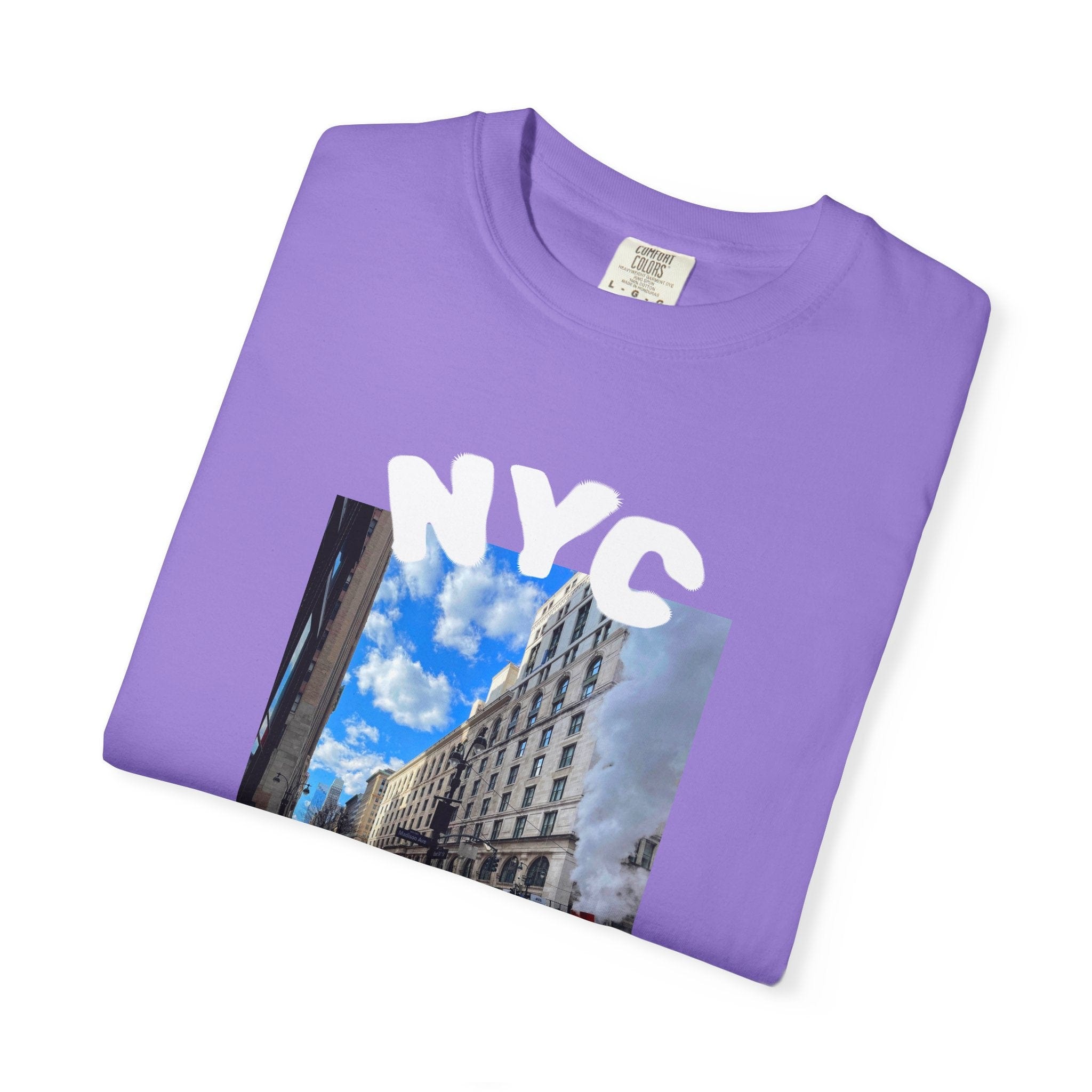 Madison Ave Steam – NYC Street Scene Tee - Mens T-Shirt