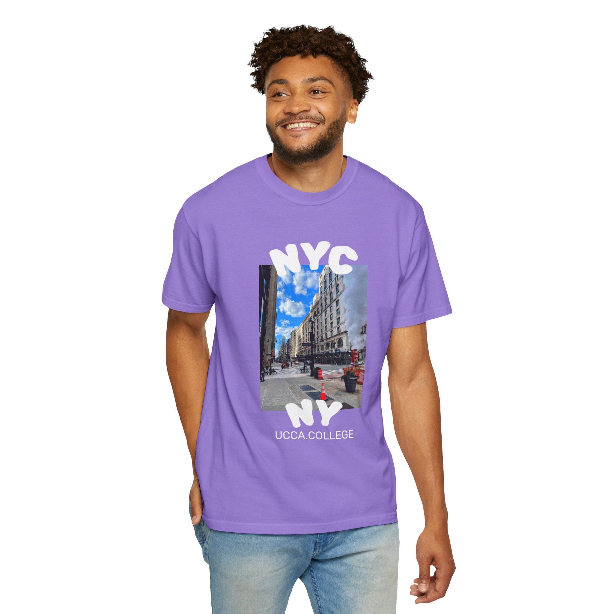 Madison Ave Steam – NYC Street Scene Tee - Mens T-Shirt