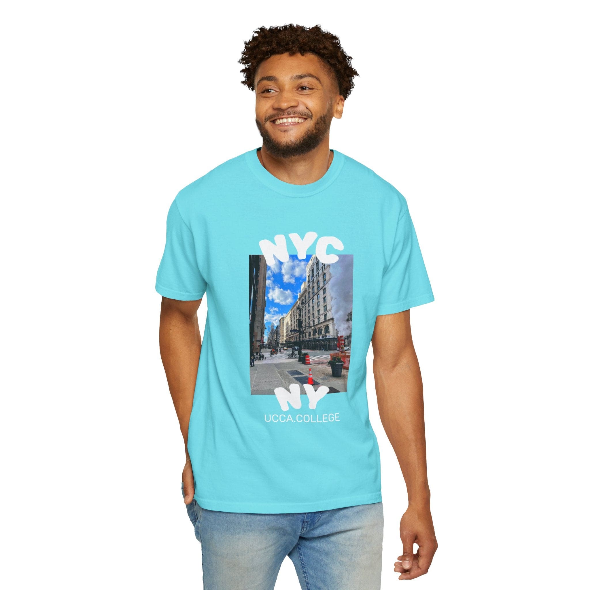 Madison Ave Steam – NYC Street Scene Tee - Mens T-Shirt