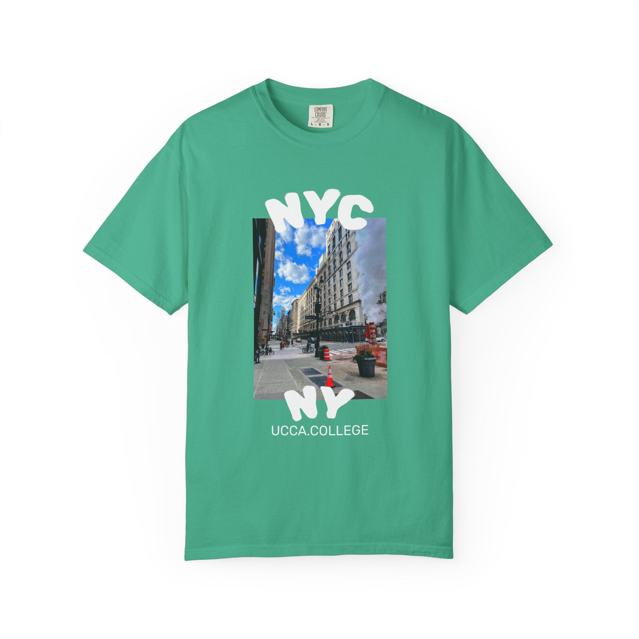 Madison Ave Steam – NYC Street Scene Tee - Mens T-Shirt