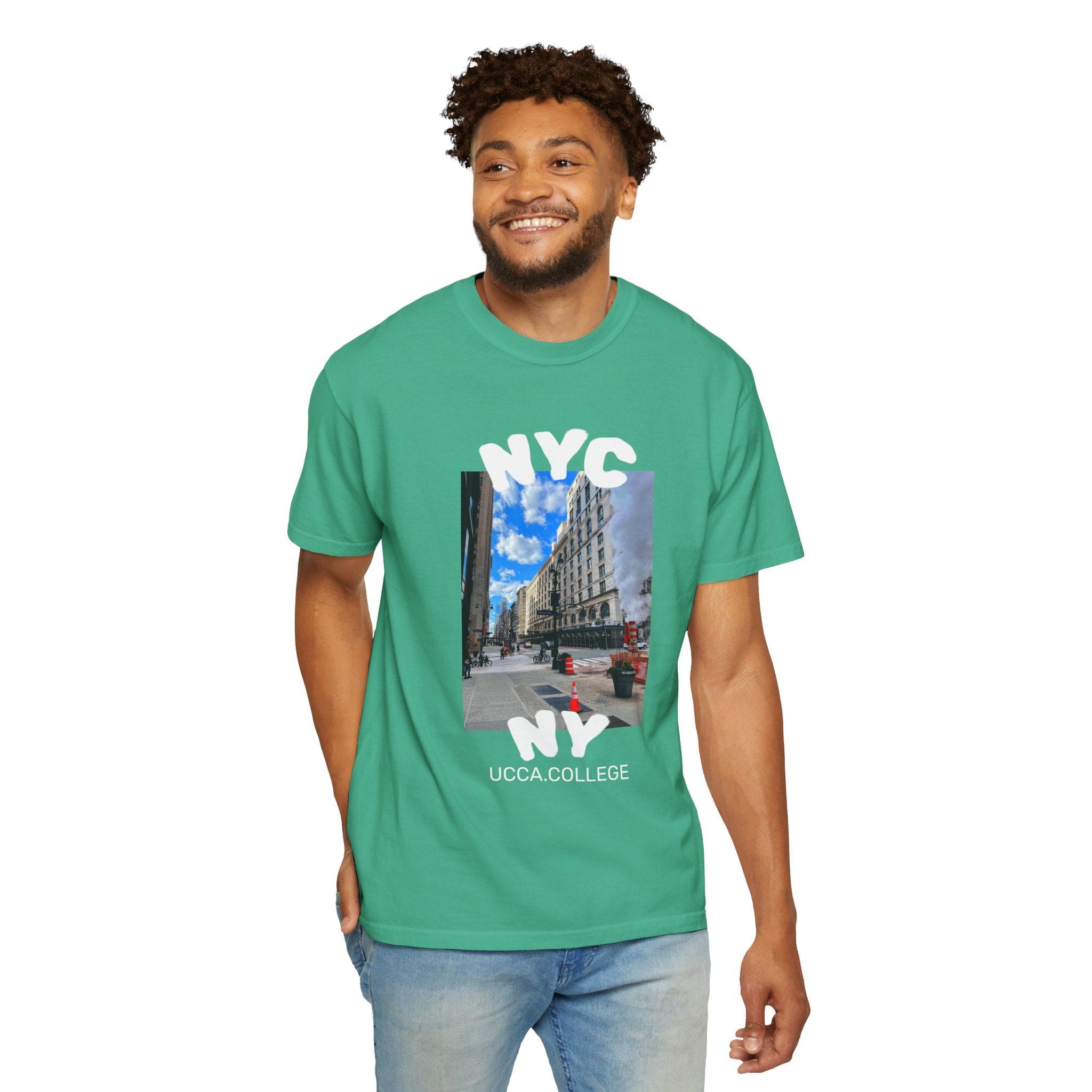Madison Ave Steam – NYC Street Scene Tee - Mens T-Shirt