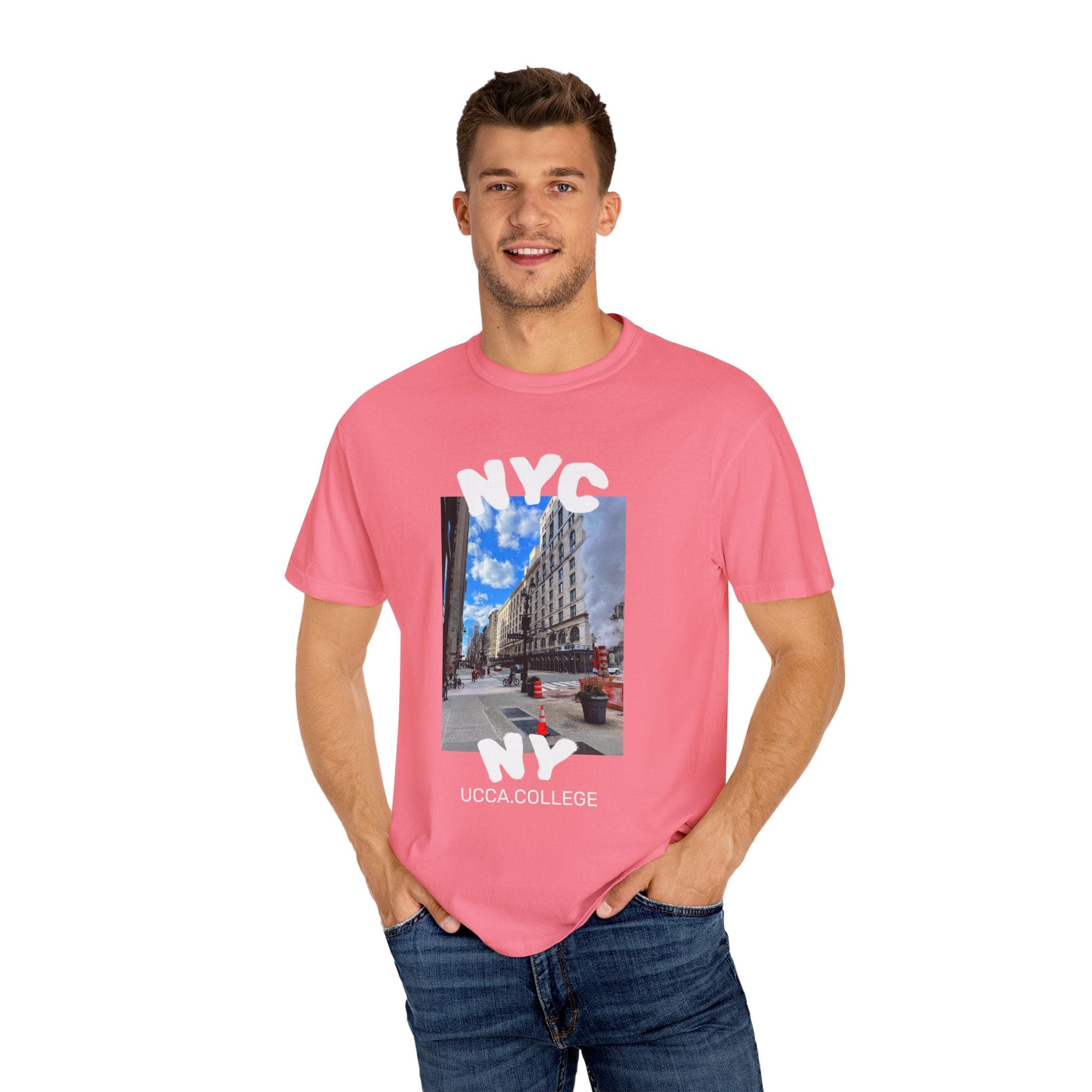 Madison Ave Steam – NYC Street Scene Tee - Mens T-Shirt