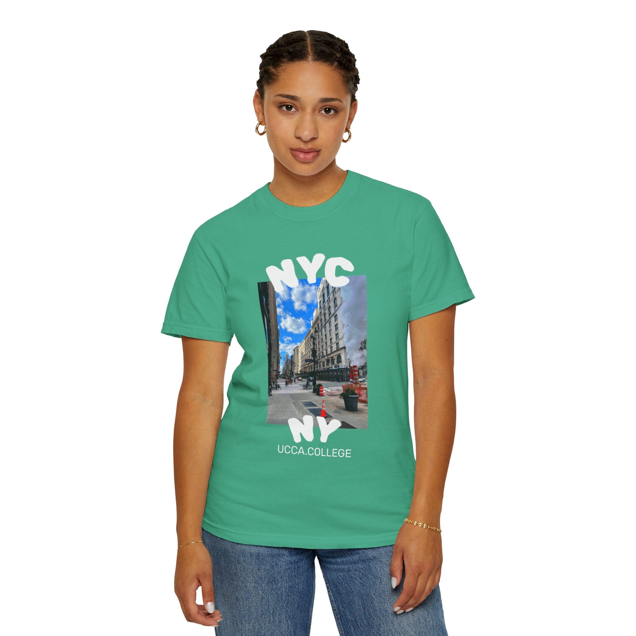 Madison Ave Steam – NYC Street Scene Tee - Womens Island Green / S T-Shirt