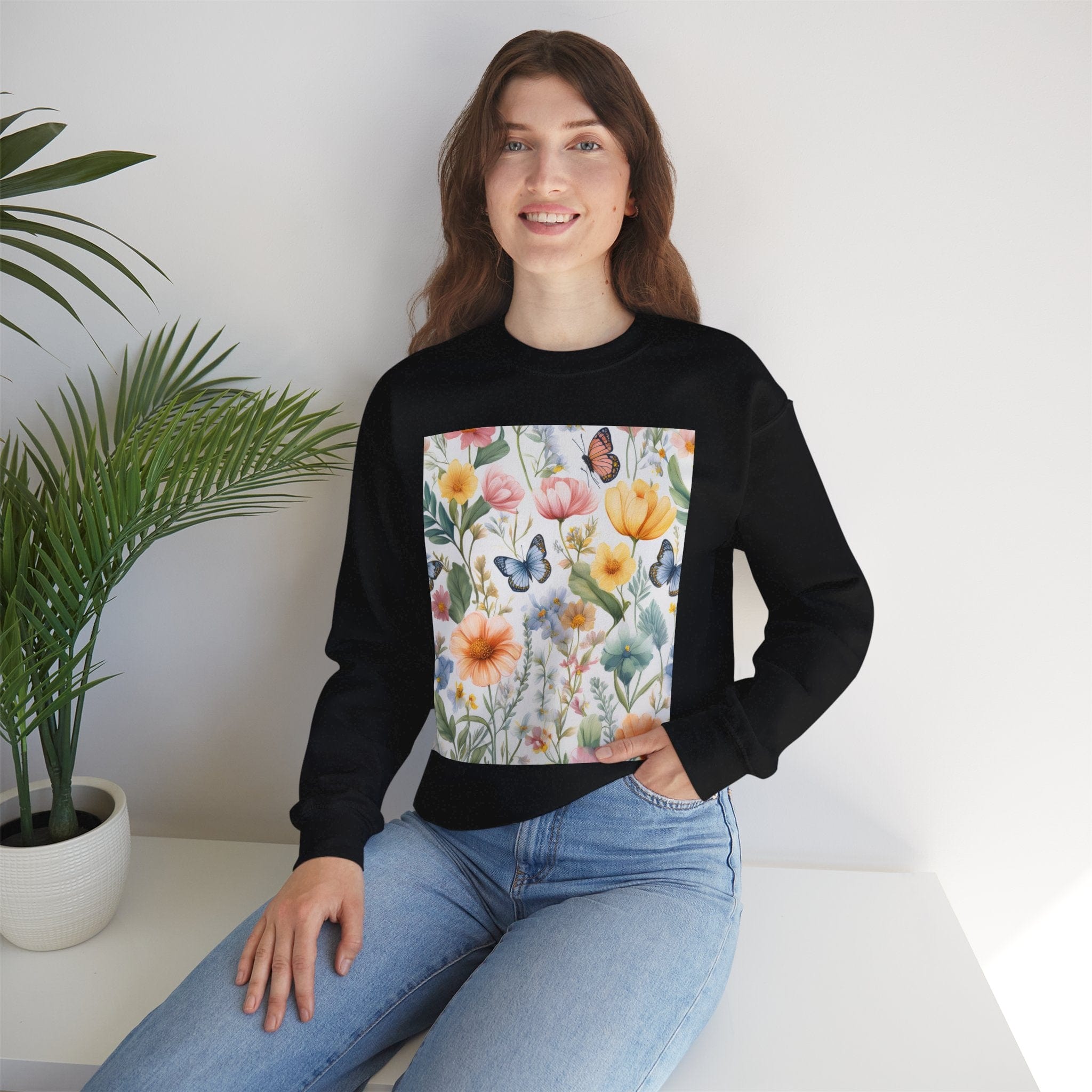 Spring Bloom Crewneck Heavy Blend™ – Floral Serenity Edition 🌸🦋 Sweatshirt